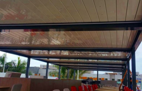 Bioclimatic pergola Med Twist in Tenerife