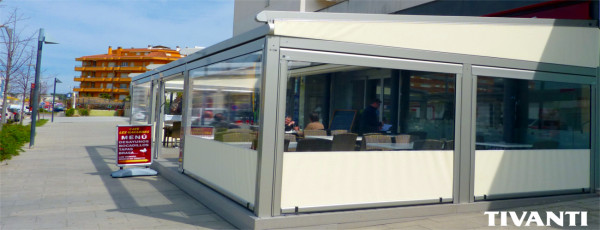 Pérgola toldo lluvia Med Viva - Restaurante Les Gavarres