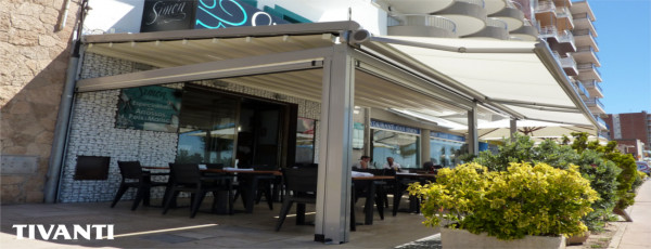 Pérgola toldo lluvia Med Viva - Restaurante Simon