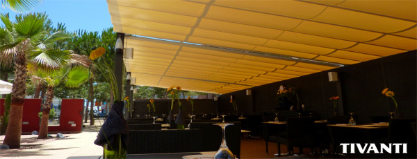 Tendal pèrgola correder Sofia 80x40 - Restaurant Can Rosic