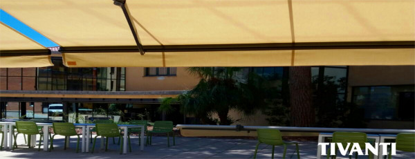 Toldo monobloc Moscú - Escuela de enfermería