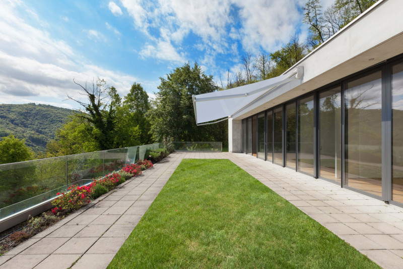 Toldo brazo invisible Londres Max